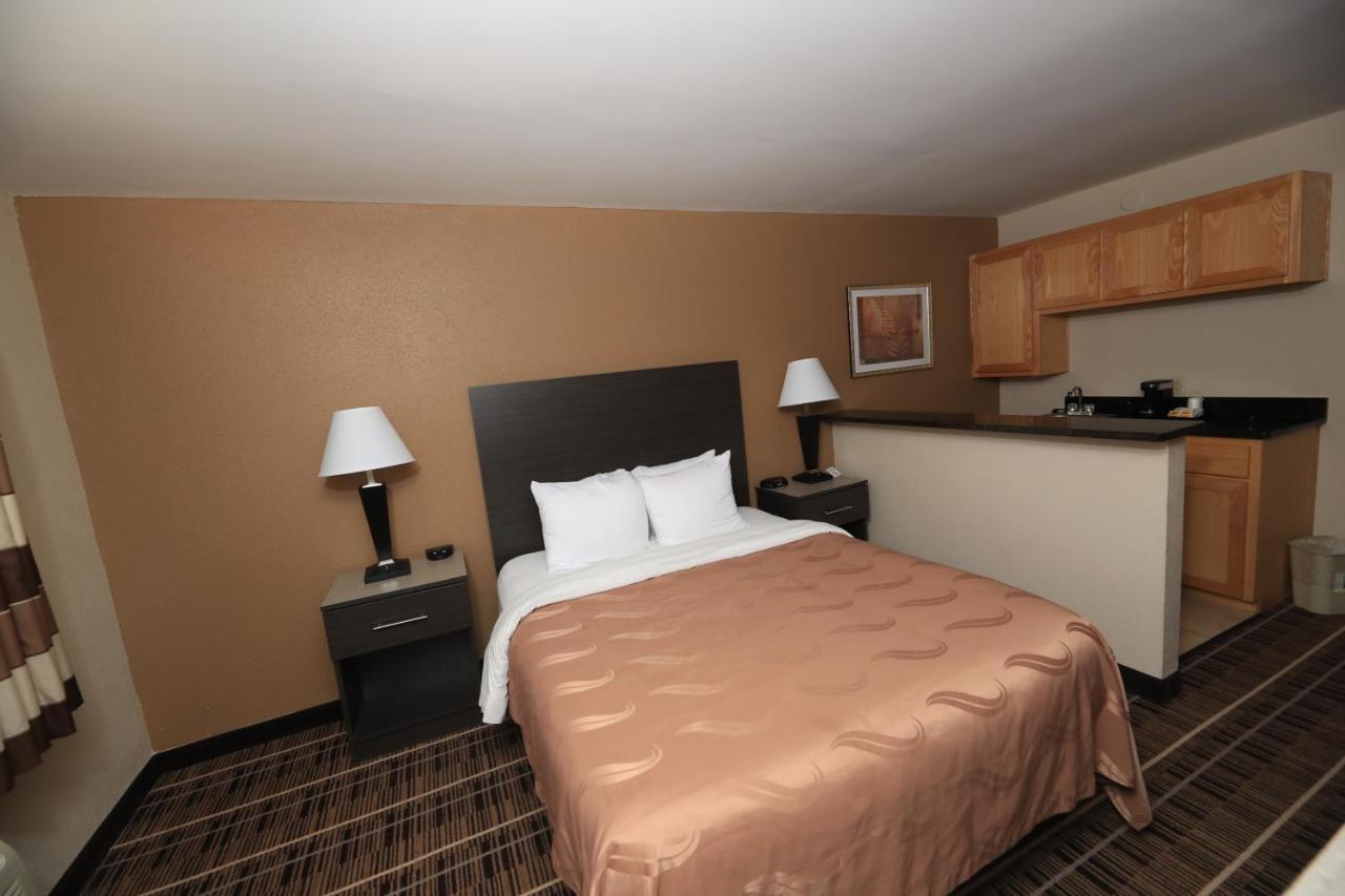 Quality Inn Dfw Airport North - Irving Exterior foto