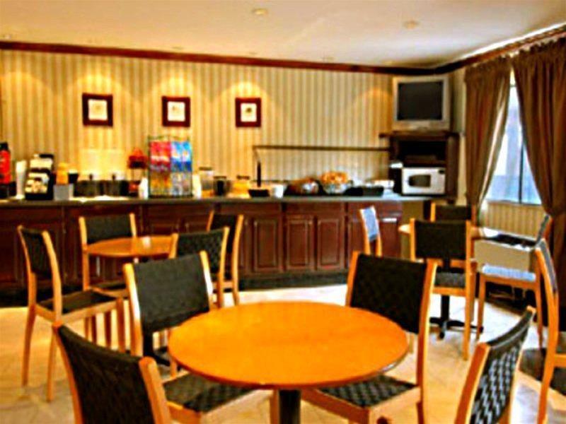 Quality Inn Dfw Airport North - Irving Exterior foto